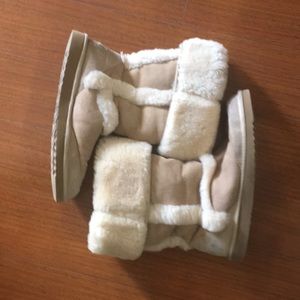 Uggs size 11